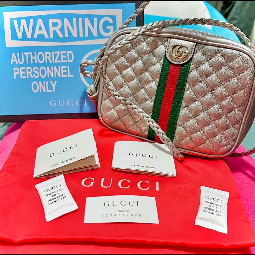 💯Authentic Gucci Laminated Calfskin Quilted Web Mini ShoulderBag SilverMetallic